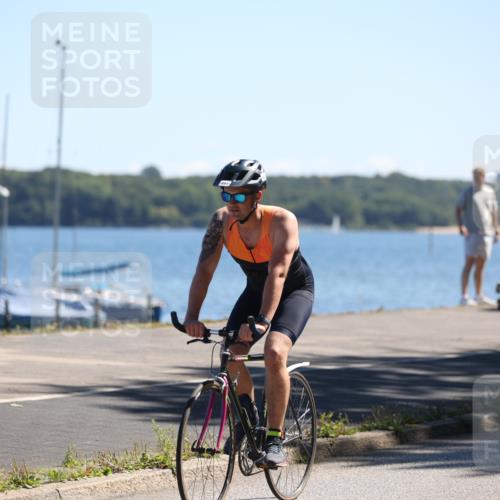 17.08.2025 - KN Förde Triathlon 2025 Yannick Fuchs http://msf.ph/oto/8625791 17.08.2025 12:53:12 Radfahren 434, 458, 483 meine-sportfotos.de