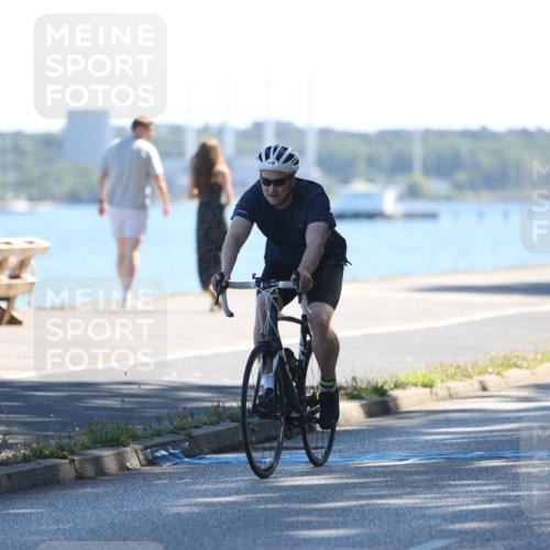 17.08.2025 - KN Förde Triathlon 2025 Yannick Fuchs http://msf.ph/oto/8625802 17.08.2025 12:53:25 Radfahren 411, 430, 435, 436, 461, 473, 476, 509, 458 meine-sportfotos.de