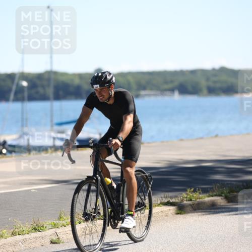 17.08.2025 - KN Förde Triathlon 2025 Yannick Fuchs http://msf.ph/oto/8625848 17.08.2025 12:53:46 Radfahren 437, 452, 465, 418, 432, 471, 472, 493 meine-sportfotos.de