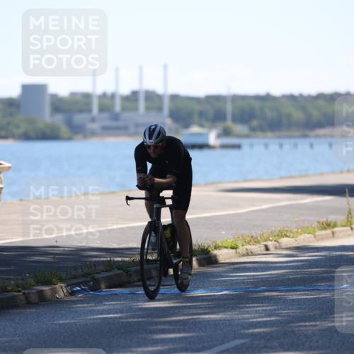 17.08.2025 - KN Förde Triathlon 2025 Yannick Fuchs http://msf.ph/oto/8625859 17.08.2025 12:54:15 Radfahren 398, 402, 409, 412, 453, 459, 470, 475, 404, 469 meine-sportfotos.de