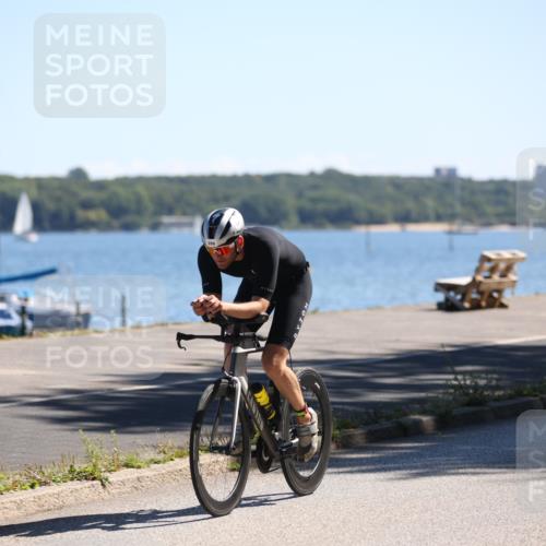 17.08.2025 - KN Förde Triathlon 2025 Yannick Fuchs http://msf.ph/oto/8625862 17.08.2025 12:54:16 Radfahren 398, 402, 409, 412, 453, 459, 460, 470, 475, 404, 469 meine-sportfotos.de