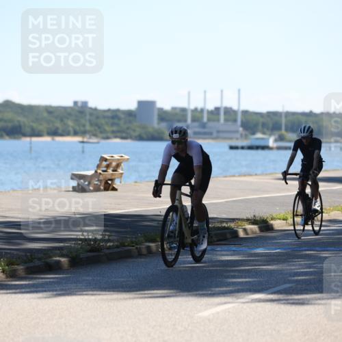 17.08.2025 - KN Förde Triathlon 2025 Yannick Fuchs http://msf.ph/oto/8625864 17.08.2025 12:54:17 Radfahren 398, 402, 409, 412, 453, 459, 460, 470, 475, 398, 404, 469 meine-sportfotos.de
