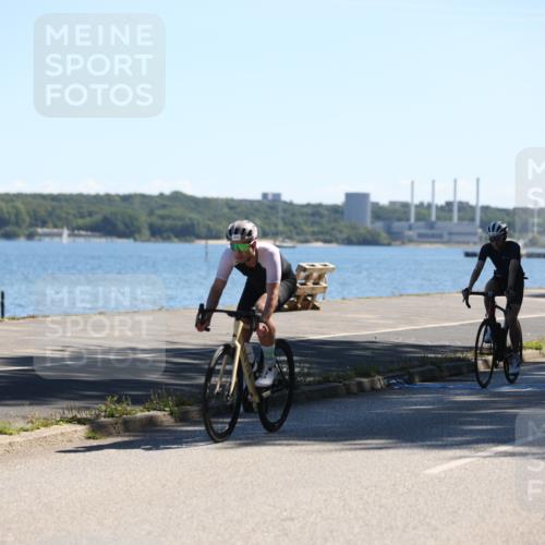 17.08.2025 - KN Förde Triathlon 2025 Yannick Fuchs http://msf.ph/oto/8625866 17.08.2025 12:54:17 Radfahren 398, 402, 409, 412, 453, 459, 460, 470, 475, 398, 404, 469 meine-sportfotos.de