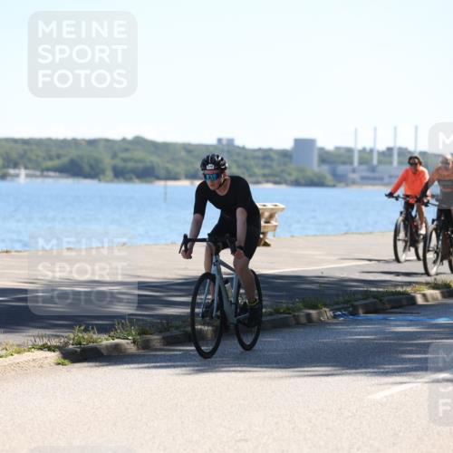 17.08.2025 - KN Förde Triathlon 2025 Yannick Fuchs http://msf.ph/oto/8625885 17.08.2025 12:54:30 Radfahren 479, 402, 460 meine-sportfotos.de