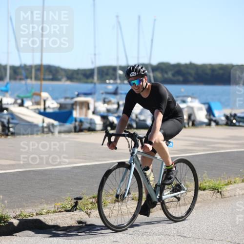 17.08.2025 - KN Förde Triathlon 2025 Yannick Fuchs http://msf.ph/oto/8625888 17.08.2025 12:54:31 Radfahren 426, 479, 402, 460, 479 meine-sportfotos.de