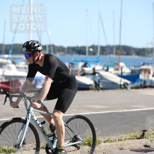 17.08.2025 - KN Förde Triathlon 2025 Yannick Fuchs http://msf.ph/oto/8625890 17.08.2025 12:54:31 Radfahren 426, 479, 402, 460, 479 meine-sportfotos.de