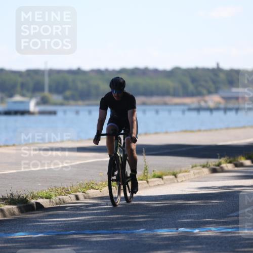 17.08.2025 - KN Förde Triathlon 2025 Yannick Fuchs http://msf.ph/oto/8625893 17.08.2025 12:54:51 Radfahren 396, 401, 411, 435, 443, 461, 483, 498 meine-sportfotos.de