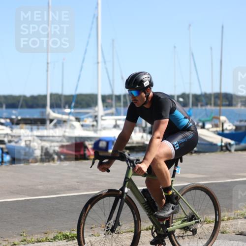17.08.2025 - KN Förde Triathlon 2025 Yannick Fuchs http://msf.ph/oto/8625900 17.08.2025 12:54:54 Radfahren 396, 401, 411, 418, 435, 443, 461, 462, 483, 498, 443 meine-sportfotos.de