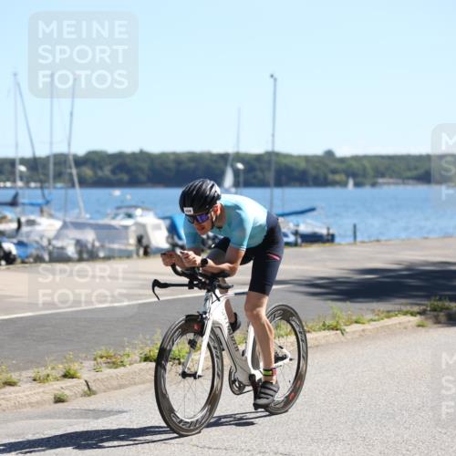 17.08.2025 - KN Förde Triathlon 2025 Yannick Fuchs http://msf.ph/oto/8625924 17.08.2025 12:55:25 Radfahren 406, 421, 465 meine-sportfotos.de