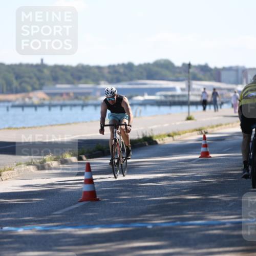 17.08.2025 - KN Förde Triathlon 2025 Yannick Fuchs http://msf.ph/oto/8625972 17.08.2025 12:56:00 Radfahren 459, 470, 490, 453 meine-sportfotos.de