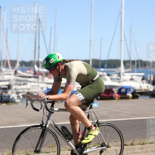 17.08.2025 - KN Förde Triathlon 2025 Yannick Fuchs http://msf.ph/oto/8625994 17.08.2025 12:56:18 Radfahren 415, 479, 486, 548, 479, 548 meine-sportfotos.de