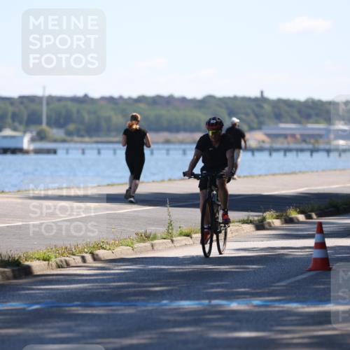 17.08.2025 - KN Förde Triathlon 2025 Yannick Fuchs http://msf.ph/oto/8625998 17.08.2025 12:56:22 Radfahren 415, 486, 513, 479, 548 meine-sportfotos.de