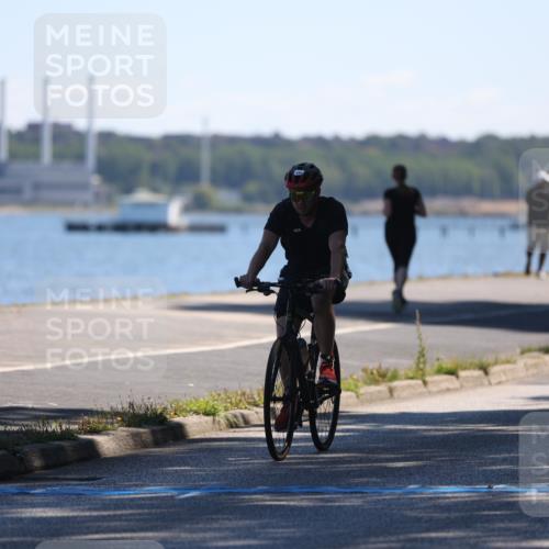 17.08.2025 - KN Förde Triathlon 2025 Yannick Fuchs http://msf.ph/oto/8626001 17.08.2025 12:56:22 Radfahren 415, 486, 513, 479, 548 meine-sportfotos.de