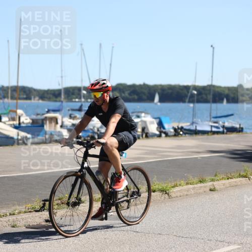 17.08.2025 - KN Förde Triathlon 2025 Yannick Fuchs http://msf.ph/oto/8626011 17.08.2025 12:56:25 Radfahren 407, 415, 422, 443, 486, 487, 501, 505, 506, 513, 486 meine-sportfotos.de
