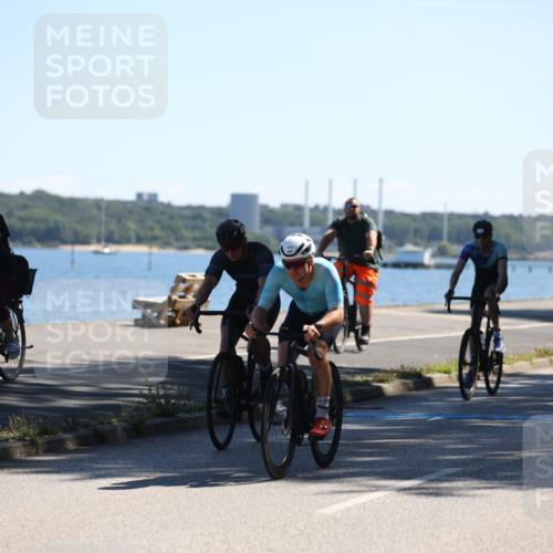 17.08.2025 - KN Förde Triathlon 2025 Yannick Fuchs http://msf.ph/oto/8626027 17.08.2025 12:56:35 Radfahren 396, 407, 422, 443, 462, 480, 487, 496, 498, 500, 501, 505, 506, 507, 415, 443, 501, 506, 513 meine-sportfotos.de