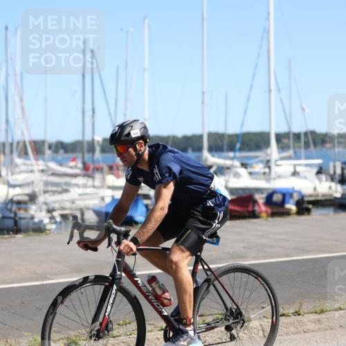 17.08.2025 - KN Förde Triathlon 2025 Yannick Fuchs http://msf.ph/oto/8626063 17.08.2025 12:57:03 Radfahren 419, 421, 438, 482, 525 meine-sportfotos.de