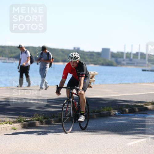 17.08.2025 - KN Förde Triathlon 2025 Yannick Fuchs http://msf.ph/oto/8626092 17.08.2025 12:57:33 Radfahren 357, 397, 423, 529, 544, 410, 413 meine-sportfotos.de