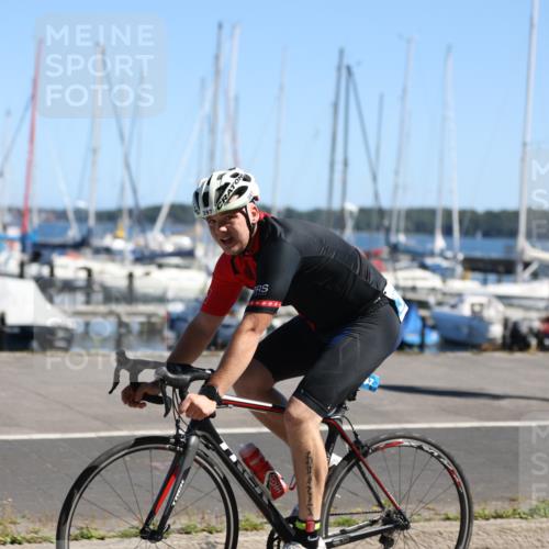 17.08.2025 - KN Förde Triathlon 2025 Yannick Fuchs http://msf.ph/oto/8626097 17.08.2025 12:57:35 Radfahren 397, 423, 427, 529, 544, 357, 397 meine-sportfotos.de
