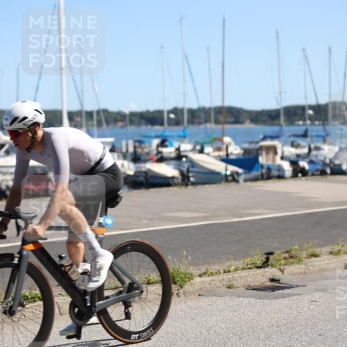 17.08.2025 - KN Förde Triathlon 2025 Yannick Fuchs http://msf.ph/oto/8626104 17.08.2025 12:57:41 Radfahren 423, 427, 490, 529, 532, 397, 529, 544 meine-sportfotos.de