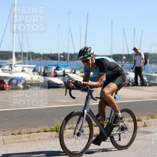 17.08.2025 - KN Förde Triathlon 2025 Yannick Fuchs http://msf.ph/oto/8626122 17.08.2025 12:57:49 Radfahren 415, 422, 492, 532, 548, 423, 427, 490 meine-sportfotos.de