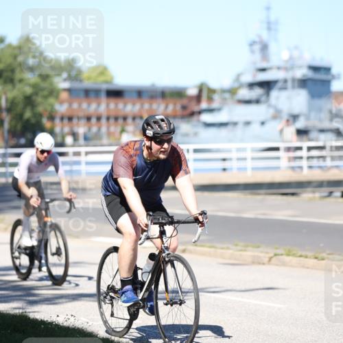 17.08.2025 - KN Förde Triathlon 2025 Yannick Fuchs http://msf.ph/oto/8626146 17.08.2025 12:59:15 Radfahren 397, 410, 423, 424, 427, 431, 519, 529, 532, 431, 447 meine-sportfotos.de