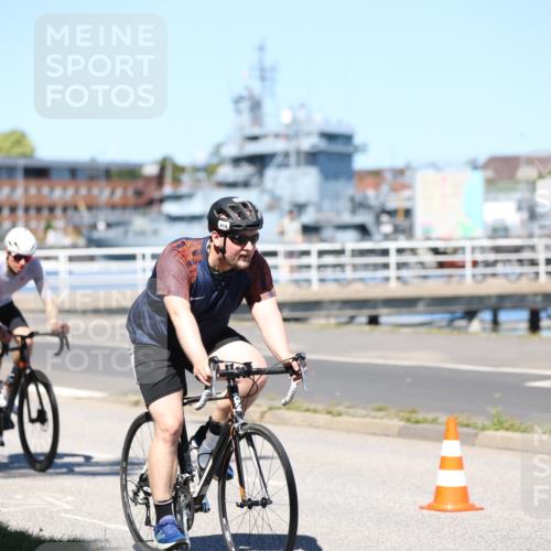 17.08.2025 - KN Förde Triathlon 2025 Yannick Fuchs http://msf.ph/oto/8626147 17.08.2025 12:59:15 Radfahren 397, 410, 423, 424, 427, 431, 519, 529, 532, 431, 447 meine-sportfotos.de