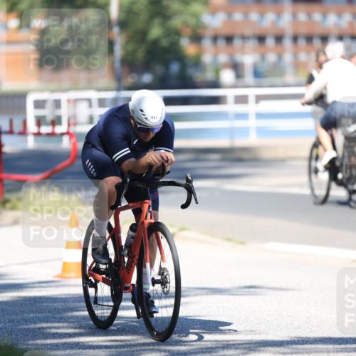 17.08.2025 - KN Förde Triathlon 2025 Yannick Fuchs http://msf.ph/oto/8626195 17.08.2025 13:00:20 Radfahren 439, 441, 442, 445, 450, 456, 478, 502, 527, 445, 466 meine-sportfotos.de