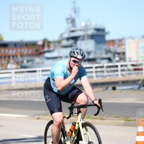 17.08.2025 - KN Förde Triathlon 2025 Yannick Fuchs http://msf.ph/oto/8626229 17.08.2025 13:00:52 Radfahren 404, 424, 484, 519, 395 meine-sportfotos.de