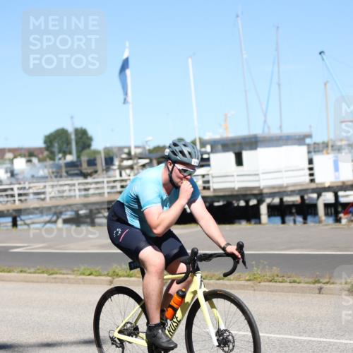17.08.2025 - KN Förde Triathlon 2025 Yannick Fuchs http://msf.ph/oto/8626232 17.08.2025 13:00:52 Radfahren 404, 424, 484, 519, 395 meine-sportfotos.de