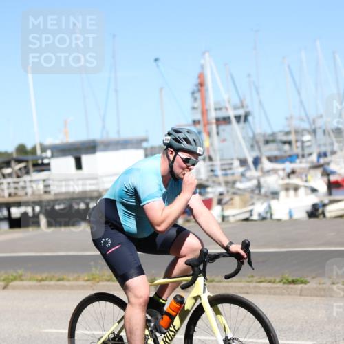 17.08.2025 - KN Förde Triathlon 2025 Yannick Fuchs http://msf.ph/oto/8626233 17.08.2025 13:00:52 Radfahren 404, 424, 484, 519, 395 meine-sportfotos.de