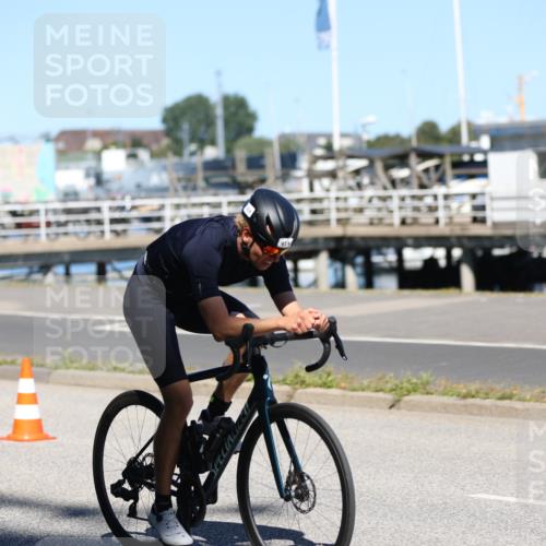 17.08.2025 - KN Förde Triathlon 2025 Yannick Fuchs http://msf.ph/oto/8626237 17.08.2025 13:00:54 Radfahren 404, 424, 484, 519 meine-sportfotos.de