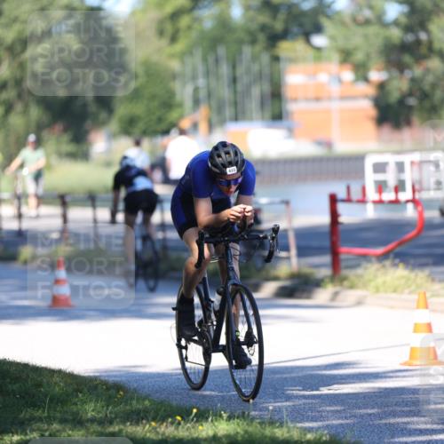 17.08.2025 - KN Förde Triathlon 2025 Yannick Fuchs http://msf.ph/oto/8626241 17.08.2025 13:01:06 Radfahren 433, 472, 515, 484 meine-sportfotos.de