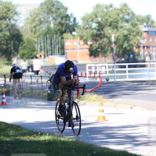 17.08.2025 - KN Förde Triathlon 2025 Yannick Fuchs http://msf.ph/oto/8626242 17.08.2025 13:01:06 Radfahren 433, 472, 515, 484 meine-sportfotos.de