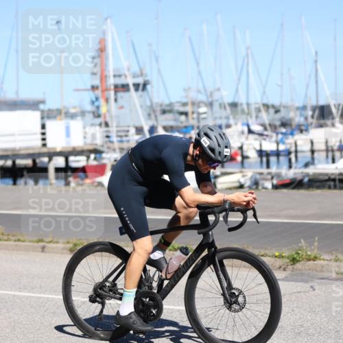 17.08.2025 - KN Förde Triathlon 2025 Yannick Fuchs http://msf.ph/oto/8626258 17.08.2025 13:01:17 Radfahren 425, 428, 434, 440, 446, 454, 457, 511, 517, 433, 515 meine-sportfotos.de