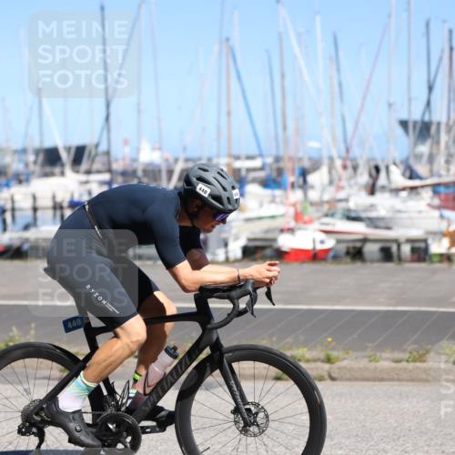 17.08.2025 - KN Förde Triathlon 2025 Yannick Fuchs http://msf.ph/oto/8626259 17.08.2025 13:01:17 Radfahren 425, 428, 434, 440, 446, 454, 457, 511, 517, 433, 515 meine-sportfotos.de