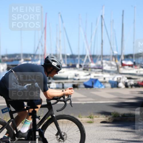 17.08.2025 - KN Förde Triathlon 2025 Yannick Fuchs http://msf.ph/oto/8626261 17.08.2025 13:01:17 Radfahren 425, 428, 434, 440, 446, 454, 457, 511, 517, 433, 515 meine-sportfotos.de