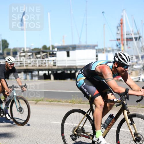 17.08.2025 - KN Förde Triathlon 2025 Yannick Fuchs http://msf.ph/oto/8626274 17.08.2025 13:01:25 Radfahren 425, 454, 457, 464, 473, 511, 514, 517, 520, 524, 428, 434, 440, 446, 454 meine-sportfotos.de