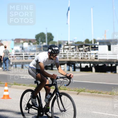 17.08.2025 - KN Förde Triathlon 2025 Yannick Fuchs http://msf.ph/oto/8626297 17.08.2025 13:01:44 Radfahren 445, 450, 456, 502, 528, 416, 437, 481 meine-sportfotos.de