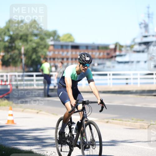 17.08.2025 - KN Förde Triathlon 2025 Yannick Fuchs http://msf.ph/oto/8626330 17.08.2025 13:02:12 Radfahren 402, 404, 418, 467, 512, 523, 546, 516, 522, 527 meine-sportfotos.de