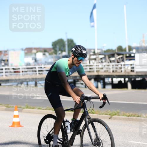 17.08.2025 - KN Förde Triathlon 2025 Yannick Fuchs http://msf.ph/oto/8626332 17.08.2025 13:02:12 Radfahren 402, 404, 418, 467, 512, 523, 546, 516, 522, 527 meine-sportfotos.de