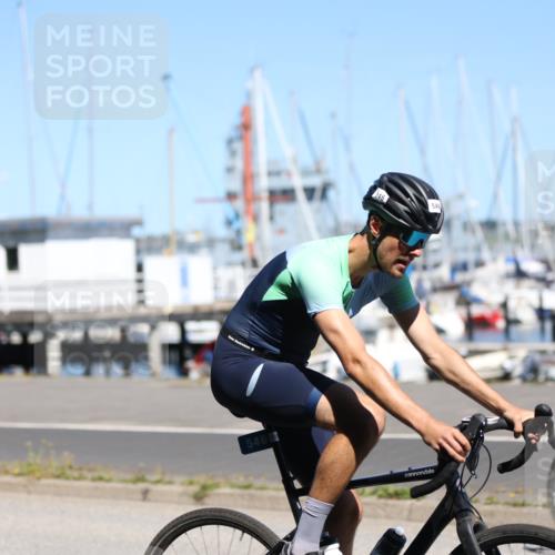 17.08.2025 - KN Förde Triathlon 2025 Yannick Fuchs http://msf.ph/oto/8626334 17.08.2025 13:02:13 Radfahren 402, 404, 418, 467, 512, 523, 546, 402, 516, 522, 527 meine-sportfotos.de