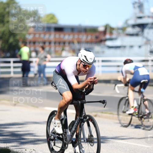 17.08.2025 - KN Förde Triathlon 2025 Yannick Fuchs http://msf.ph/oto/8626336 17.08.2025 13:02:14 Radfahren 404, 418, 460, 467, 512, 523, 546, 402, 516, 522, 527 meine-sportfotos.de