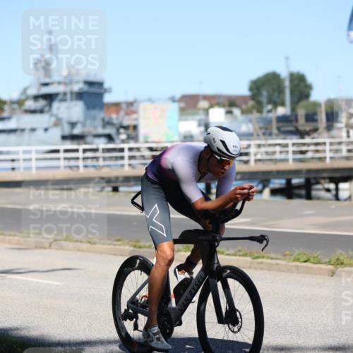 17.08.2025 - KN Förde Triathlon 2025 Yannick Fuchs http://msf.ph/oto/8626338 17.08.2025 13:02:14 Radfahren 404, 418, 460, 467, 512, 523, 546, 402, 516, 522, 527 meine-sportfotos.de