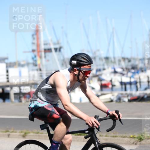 17.08.2025 - KN Förde Triathlon 2025 Yannick Fuchs http://msf.ph/oto/8626347 17.08.2025 13:02:17 Radfahren 401, 404, 418, 460, 467, 512, 523, 402, 418, 523, 527, 546 meine-sportfotos.de