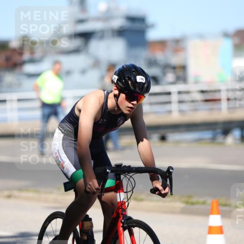 17.08.2025 - KN Förde Triathlon 2025 Yannick Fuchs http://msf.ph/oto/8626349 17.08.2025 13:02:26 Radfahren 395, 401, 411, 452, 460, 461, 472, 478, 485, 535, 460, 467, 512 meine-sportfotos.de