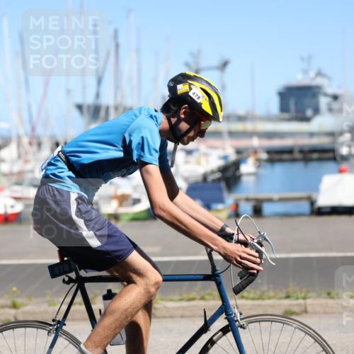 17.08.2025 - KN Förde Triathlon 2025 Yannick Fuchs http://msf.ph/oto/8626362 17.08.2025 13:02:29 Radfahren 395, 411, 430, 452, 461, 472, 478, 485, 535, 401, 460 meine-sportfotos.de