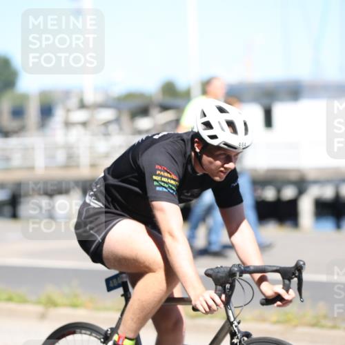 17.08.2025 - KN Förde Triathlon 2025 Yannick Fuchs http://msf.ph/oto/8626375 17.08.2025 13:02:46 Radfahren 434, 469, 484, 430 meine-sportfotos.de