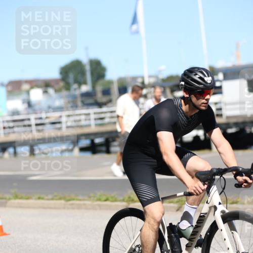 17.08.2025 - KN Förde Triathlon 2025 Yannick Fuchs http://msf.ph/oto/8626394 17.08.2025 13:02:59 Radfahren 435, 446, 471, 473, 509, 517, 434 meine-sportfotos.de
