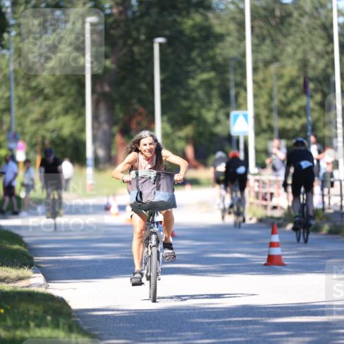 17.08.2025 - KN Förde Triathlon 2025 Yannick Fuchs http://msf.ph/oto/8626416 17.08.2025 13:03:17 Radfahren 448, 464, 475, 481, 494, 515, 518, 398, 435, 437, 464, 494, 514, 515, 520, 524, 549 meine-sportfotos.de