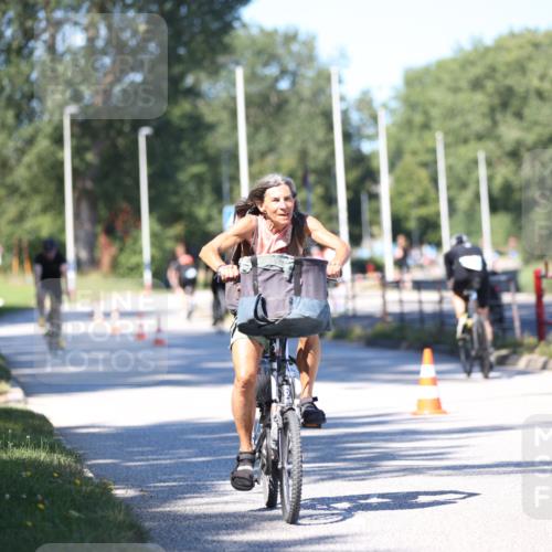 17.08.2025 - KN Förde Triathlon 2025 Yannick Fuchs http://msf.ph/oto/8626419 17.08.2025 13:03:18 Radfahren 448, 475, 481, 518, 398, 437, 464, 494, 514, 515, 520, 524, 549 meine-sportfotos.de
